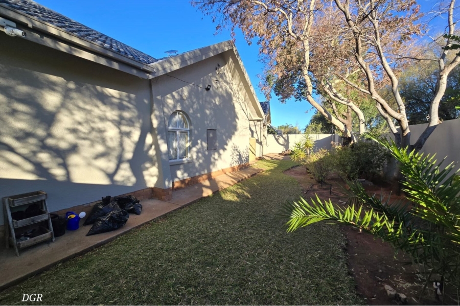 4 Bedroom Property for Sale in Hillcrest Northern Cape